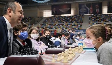 “Geleceğe Hamle” Satranç Turnuvası başladı