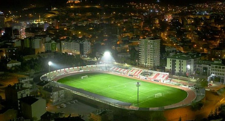 Nevşehir Gazi Stadı’nın İlk Işıkları Yandı