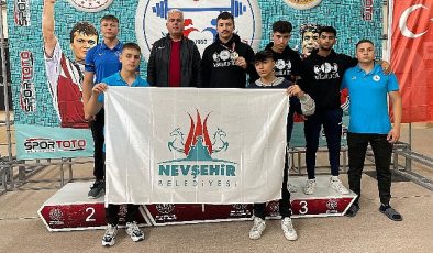 Nevşehir Belediyesi Gençlik ve Spor Kulübü’nün milli sporcusu Yaşar Karaca Türkiye Şampiyonu